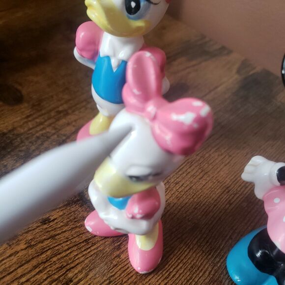 Walt Disney Productions Porcelain Figurine Lot Pooh Daisy Minnie Japan Vintage - Picture 8 of 12